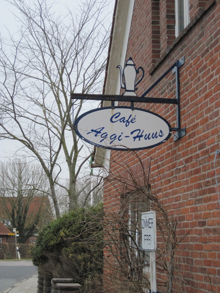 Zurück in Neßmersiel sorgen einige Restaurants für das leibliche Wohl